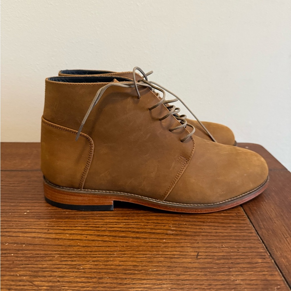 Nisolo Chukka‎ everyday Men's Brown Leather Ankle Boots 8